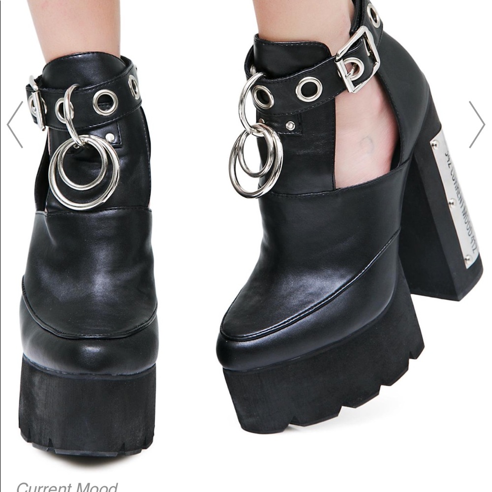 Dollskill x current mood heels